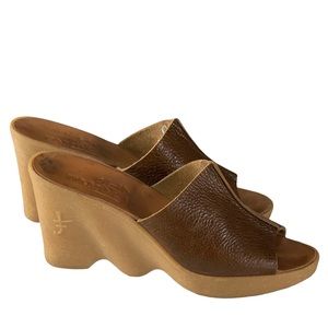 Vintage 70s Famolare “Hi Up” Leather Wedge Platform Sandals Shoes Size 10